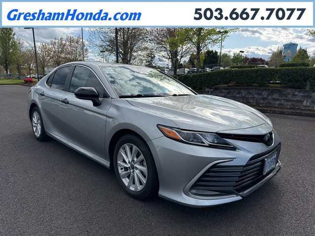 2022 Toyota Camry LE