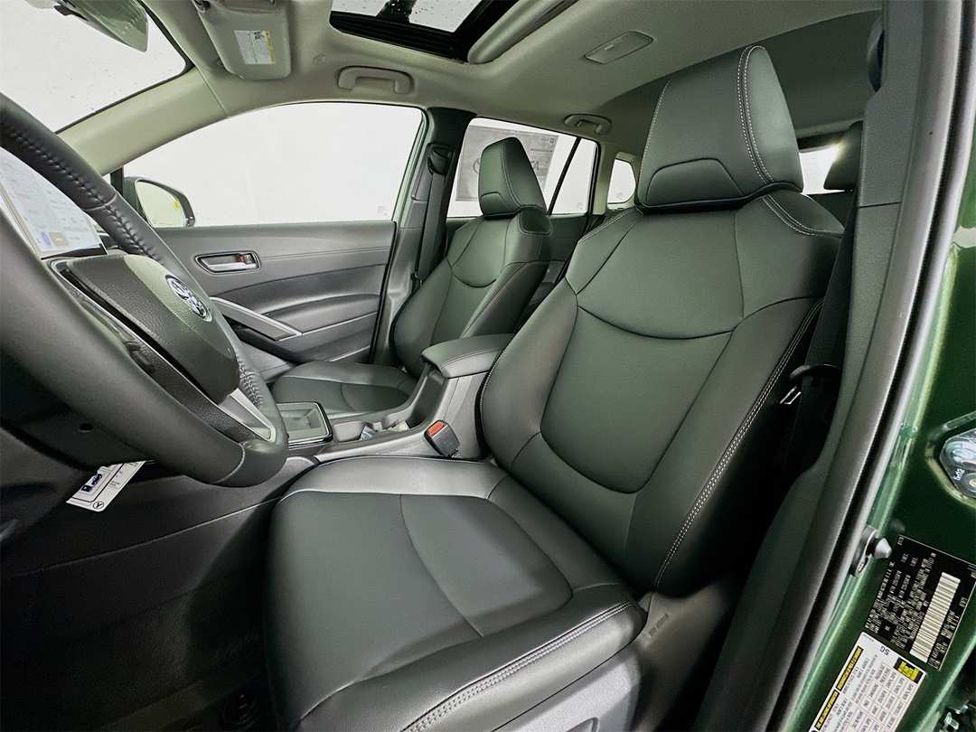 2026 Toyota Corolla Cross XLE - Image 22