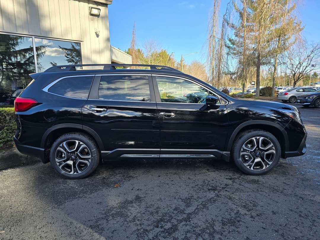 2026 Subaru Ascent Touring - Image 3
