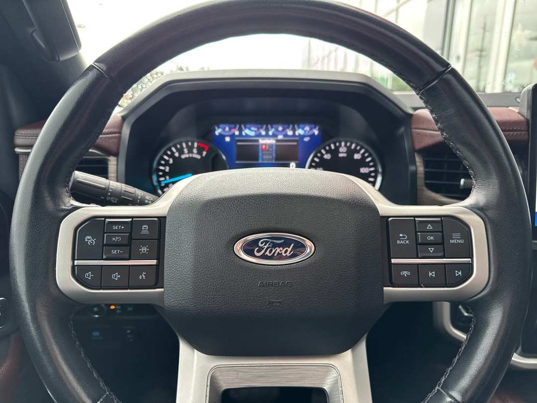 2023 Ford Expedition Limited - Image 24