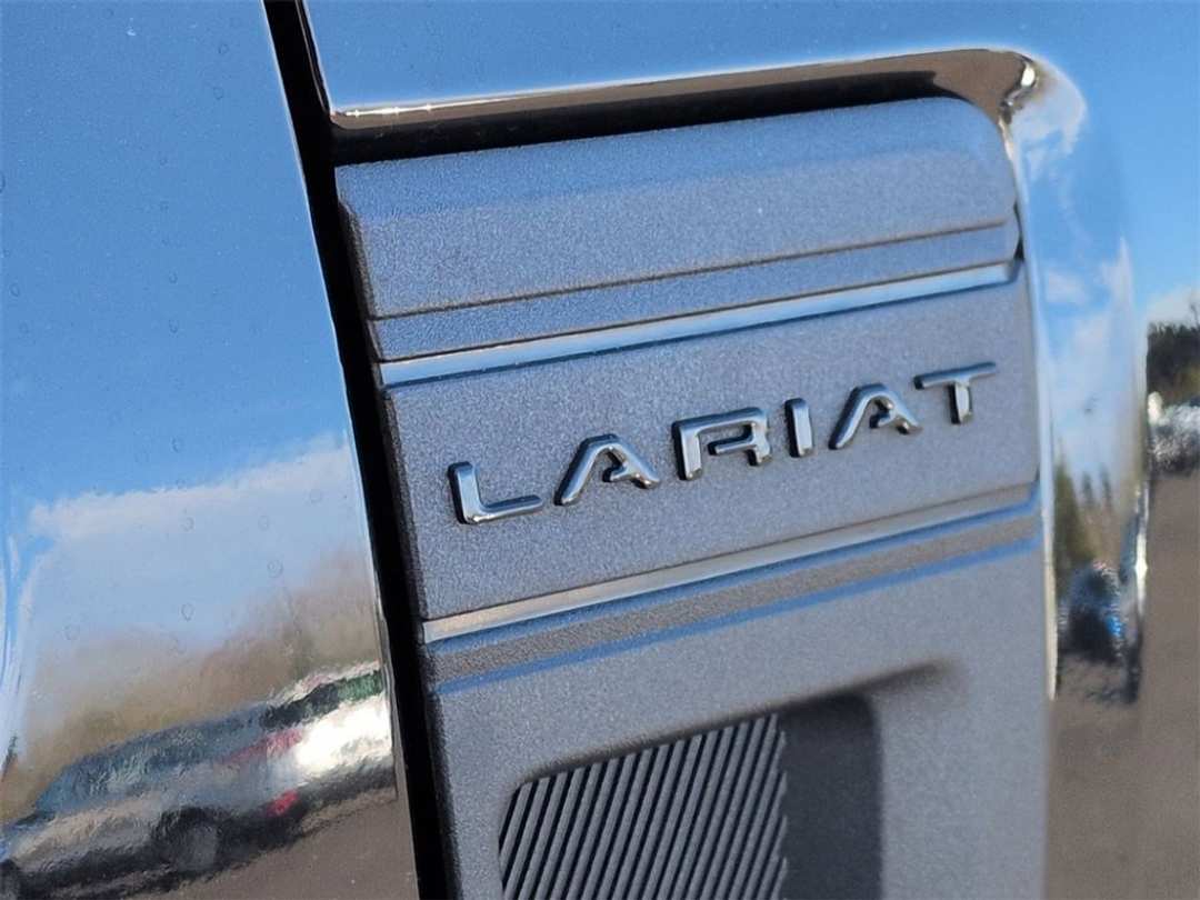 2026 Ford Maverick Lariat - Image 28