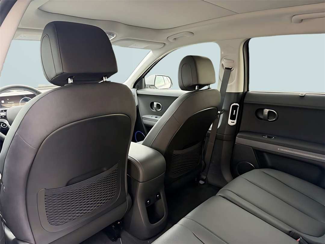2026 Hyundai Ioniq 5 Limited - Image 30
