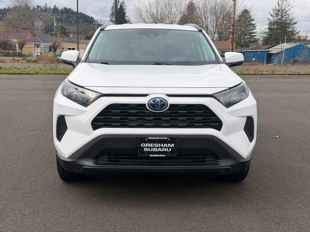 2019 Toyota Rav4 LE - Image 2