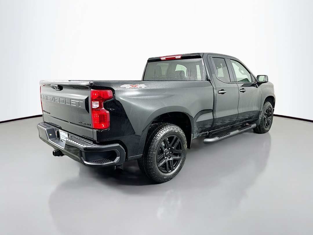 2026 Chevrolet Silverado 1500 Custom - Image 7
