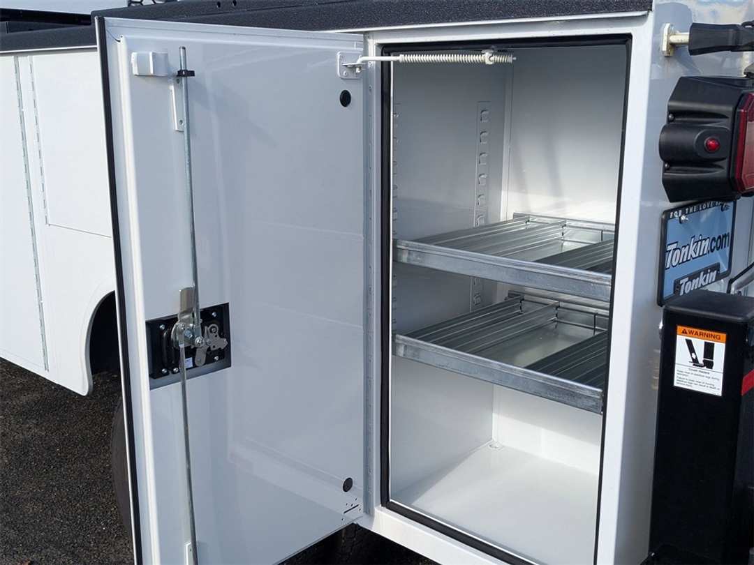 2026 Ford F-550Sd XL - Image 16