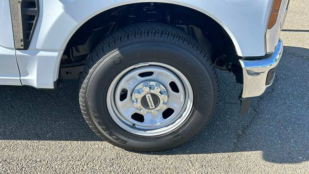 2026 Ford F-350Sd XL - Image 3