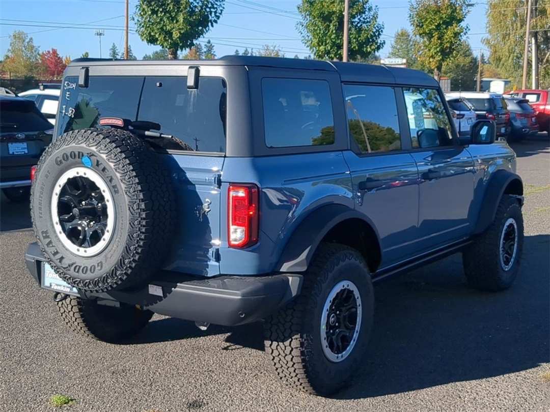 2025 Ford Bronco Big Bend - Image 5