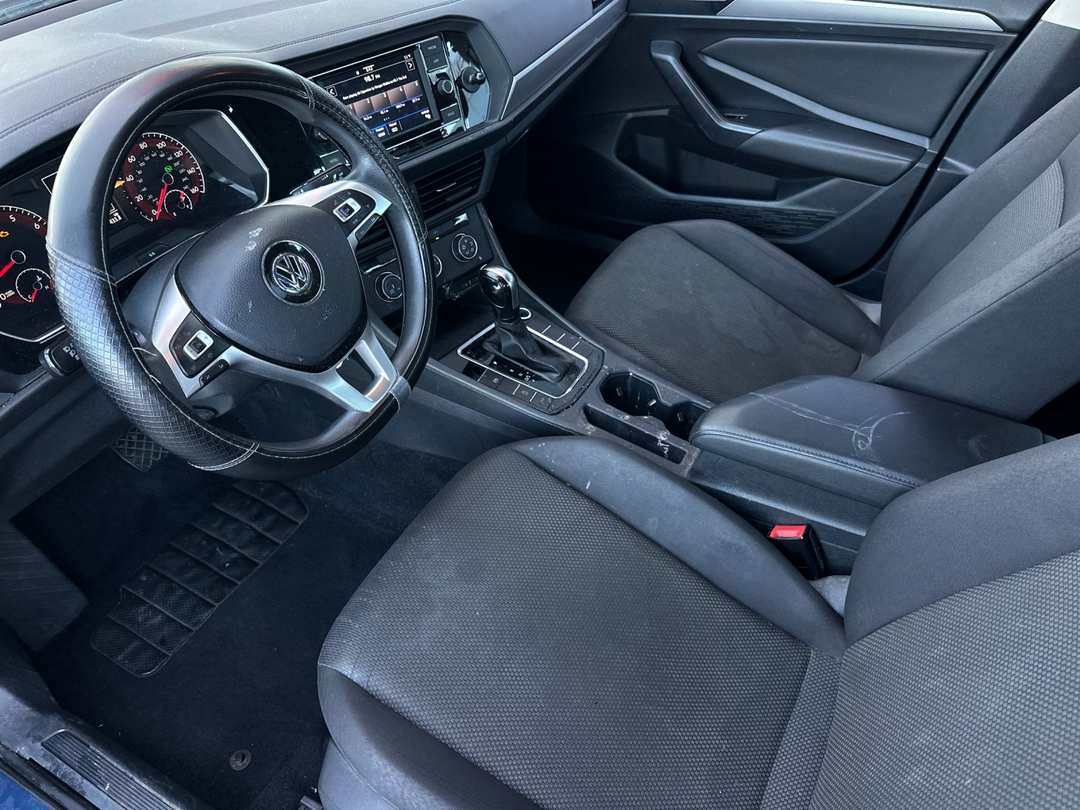 2021 Volkswagen Jetta - Image 9