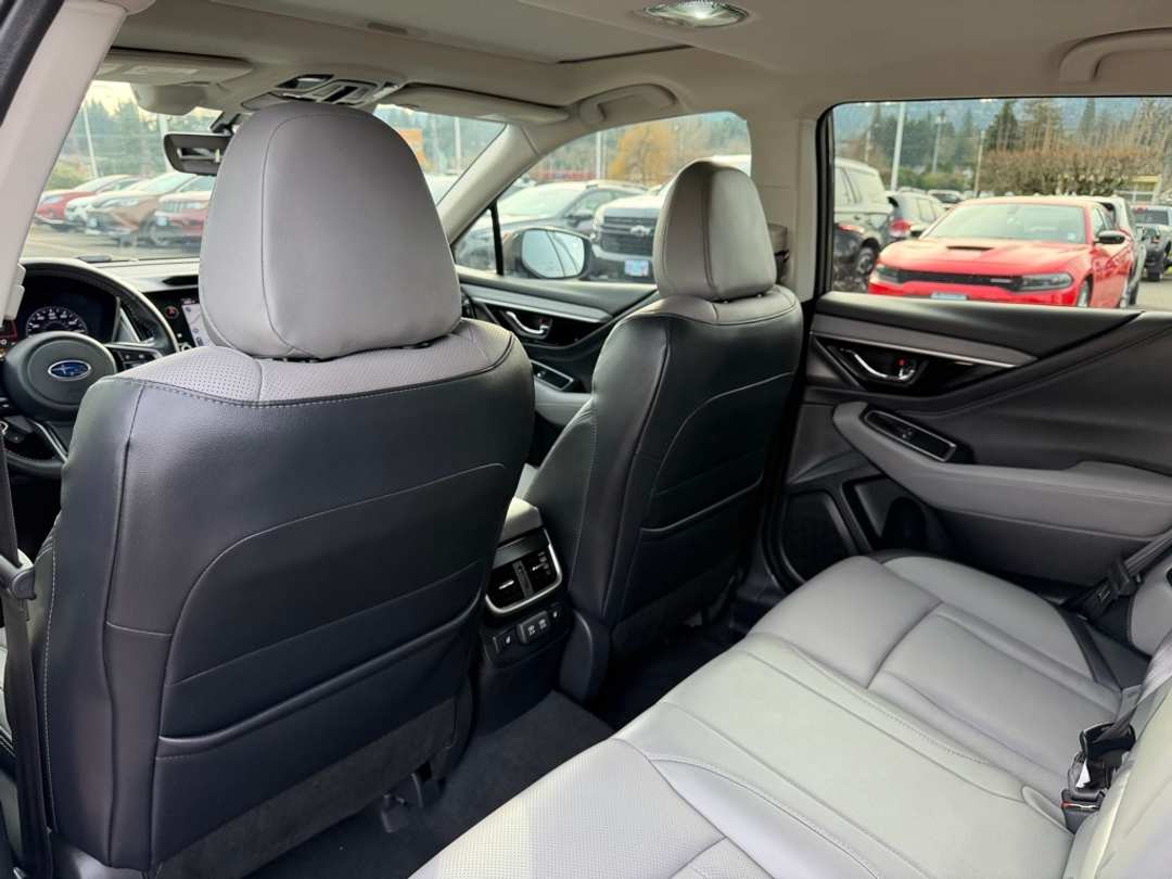 2022 Subaru Outback Limited - Image 31
