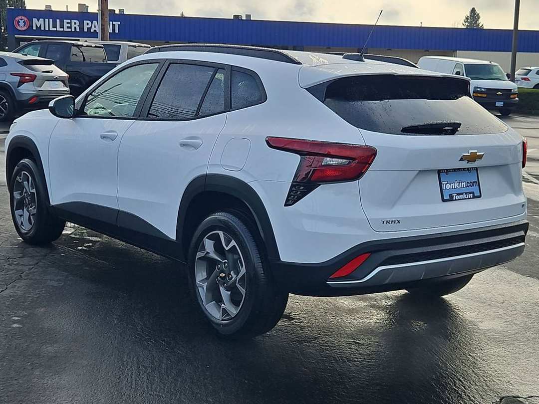 2026 Chevrolet Trax LT - Image 3