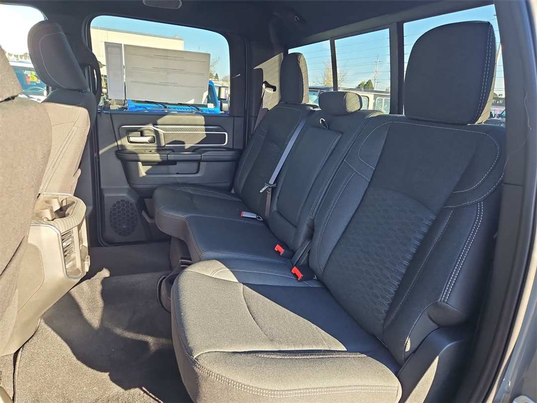 2026 Ram 3500 Big Horn - Image 23