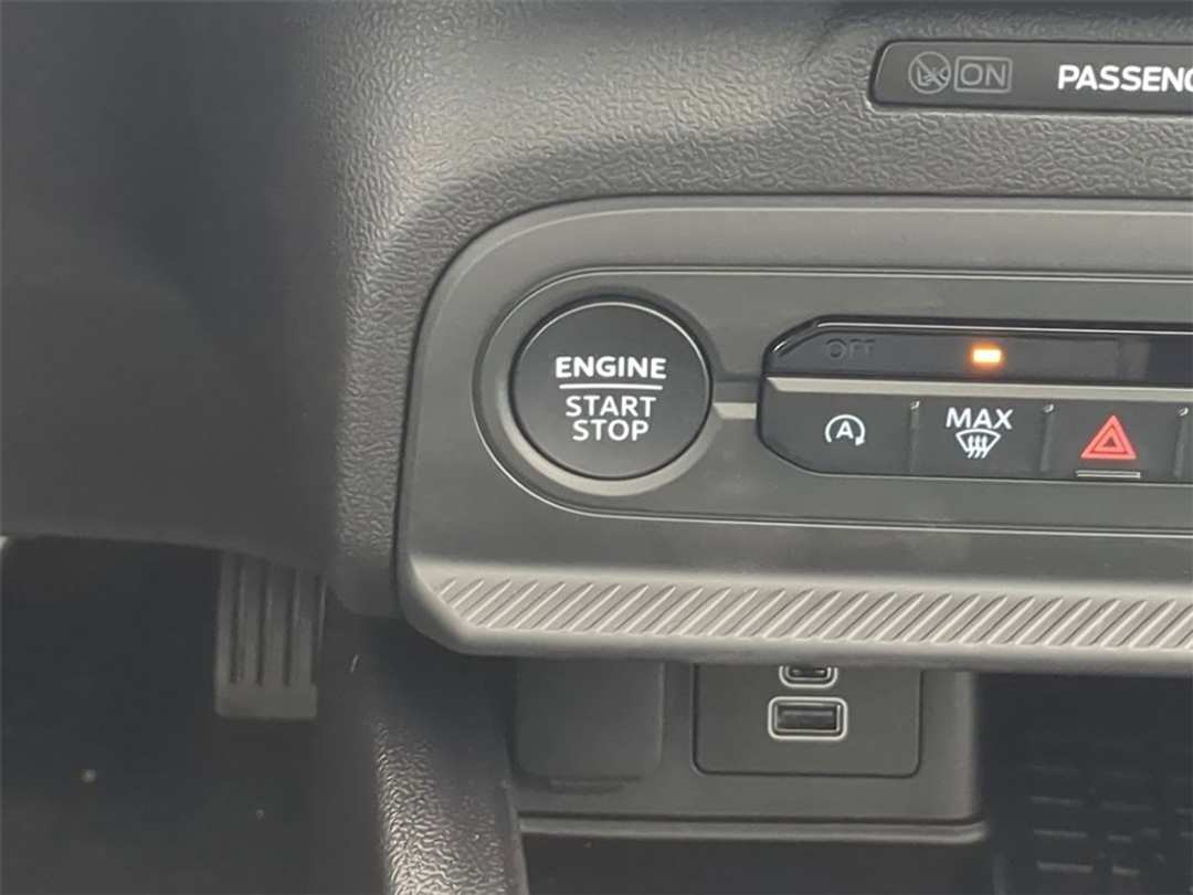 2025 Ford Bronco Sport Heritage - Image 16