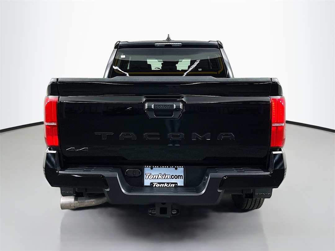 2025 Toyota Tacoma SR5 - Image 6