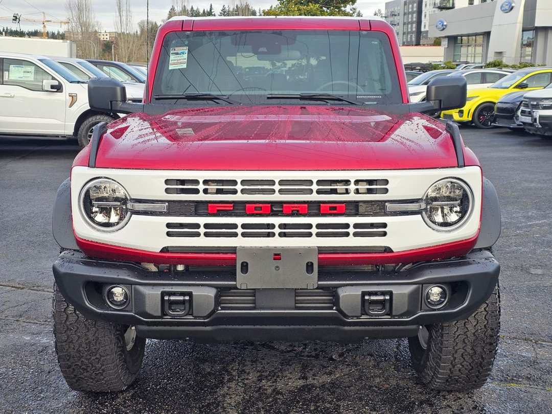 2025 Ford Bronco Heritage Edition - Image 2