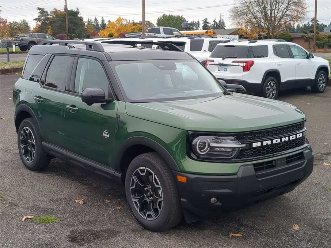 2025 Ford Bronco Sport Outer Banks - Image 7