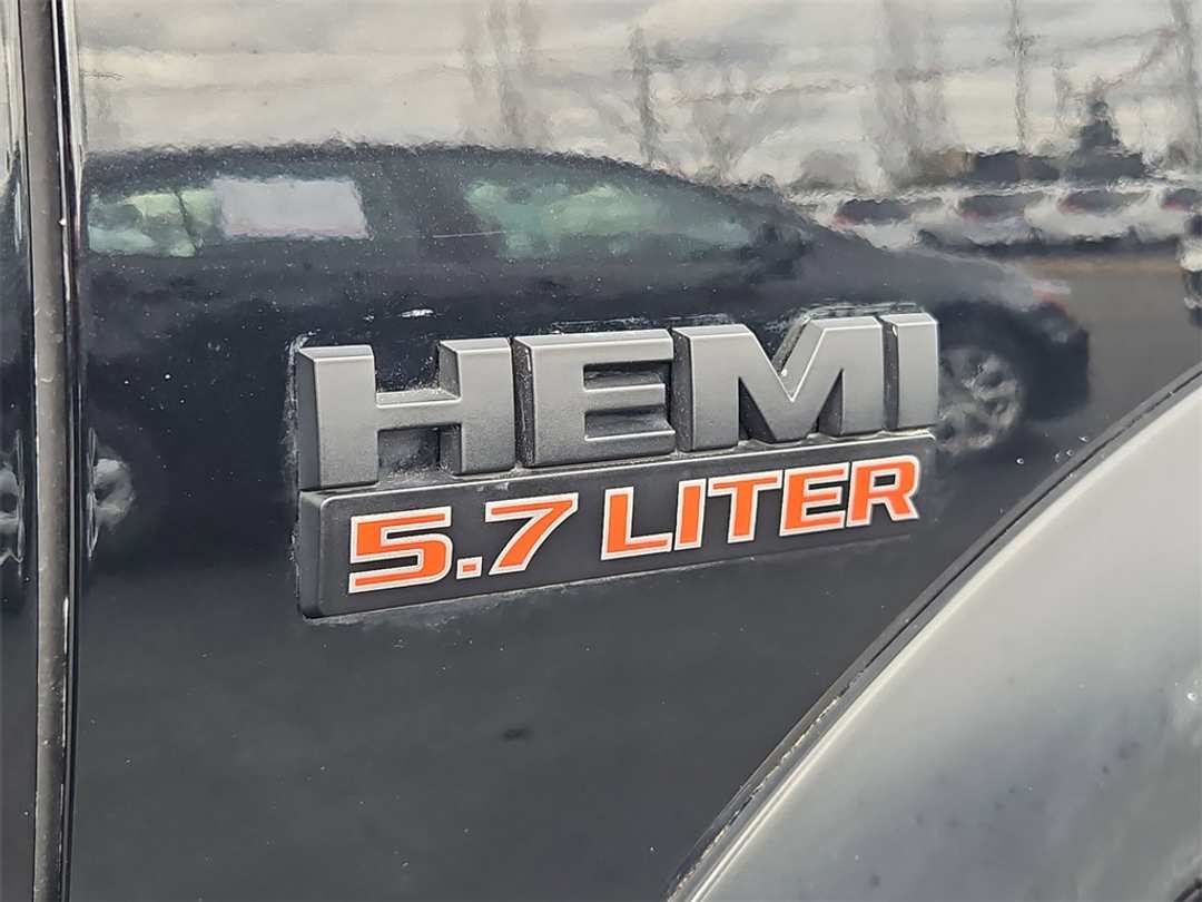 2021 Ram 1500 Classic Warlock - Image 36