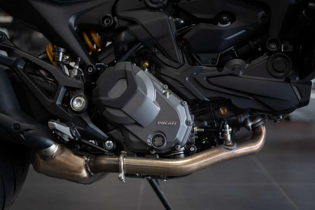 2025 Ducati Monster + - Image 5