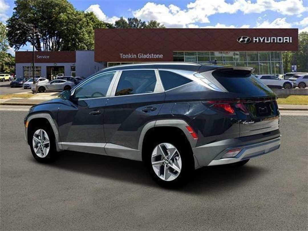 2026 Hyundai Tucson SEL - Image 4