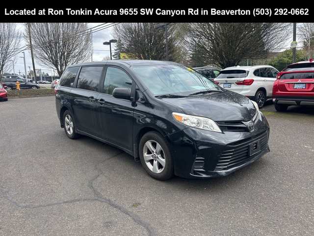 2019 Toyota Sienna L