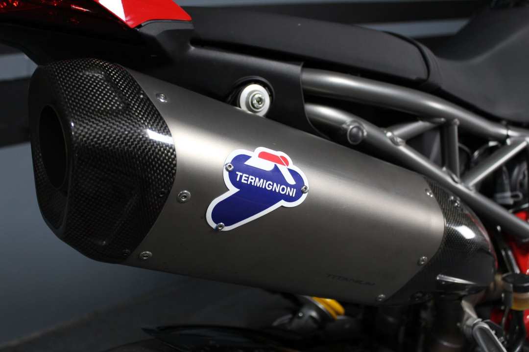 2022 Ducati Hypermotard 950 - Image 9