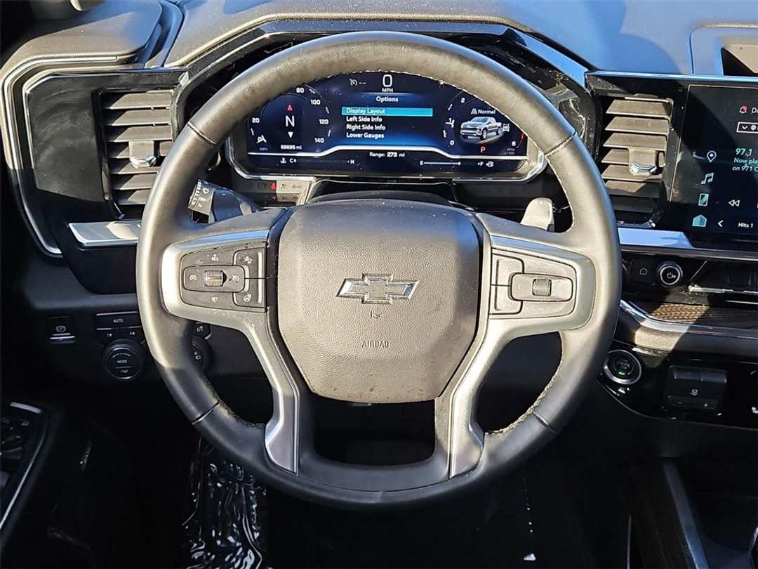 2024 Chevrolet Silverado 1500 RST - Image 14