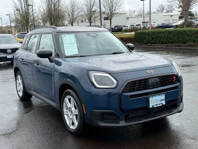2025 MINI Cooper S Countryman Signature Plus