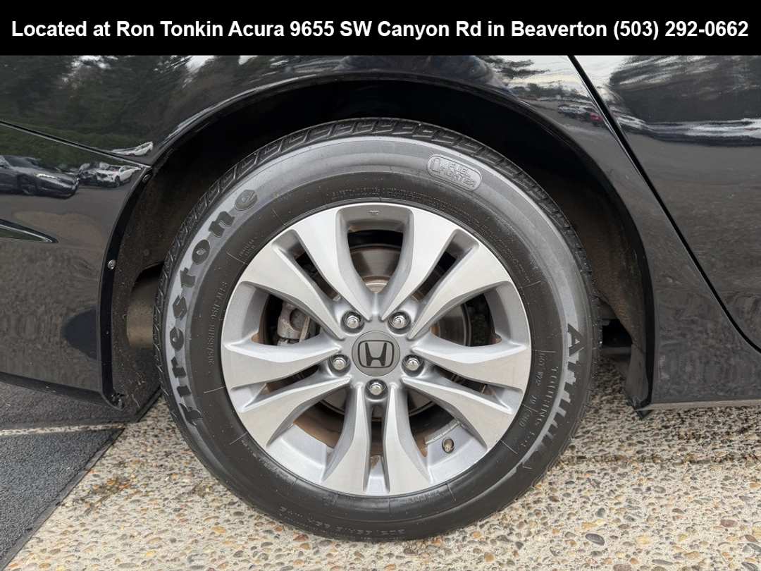 2015 Honda Accord LX - Image 9