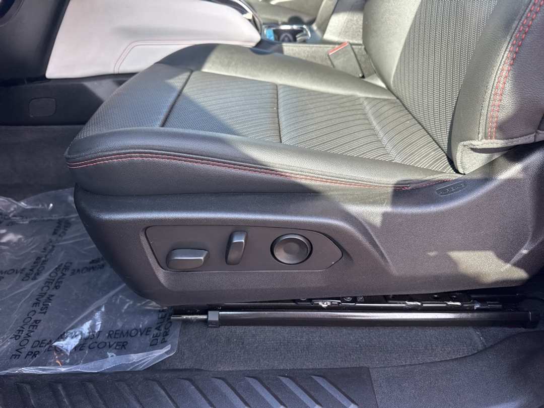 2023 GMC Canyon AT4X - Image 20