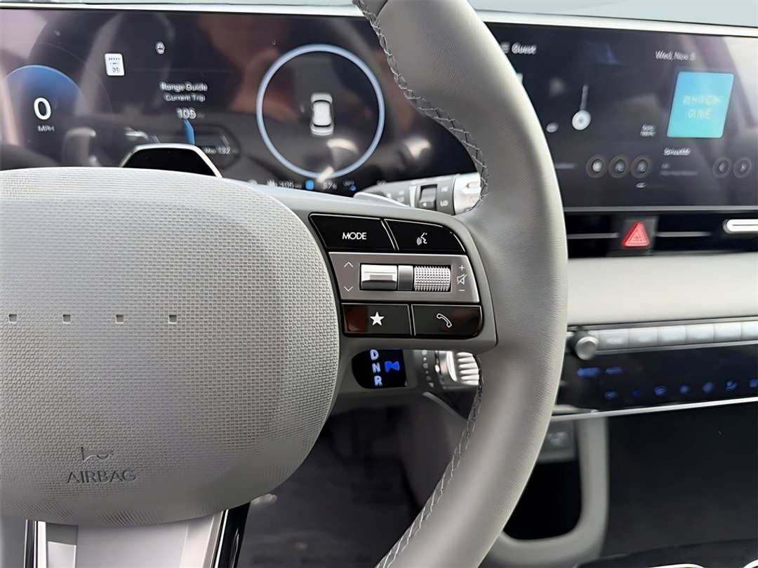 2026 Hyundai Ioniq 5 SE - Image 16