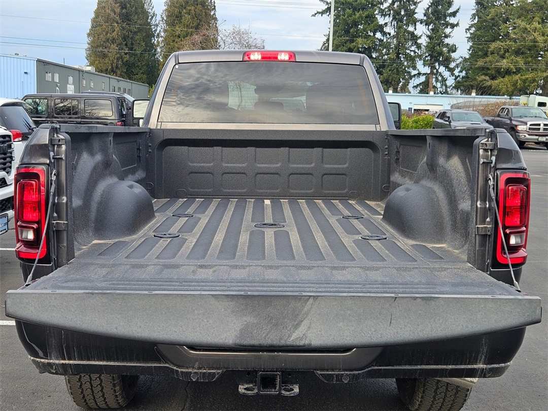 2026 Ram 3500 Big Horn - Image 29