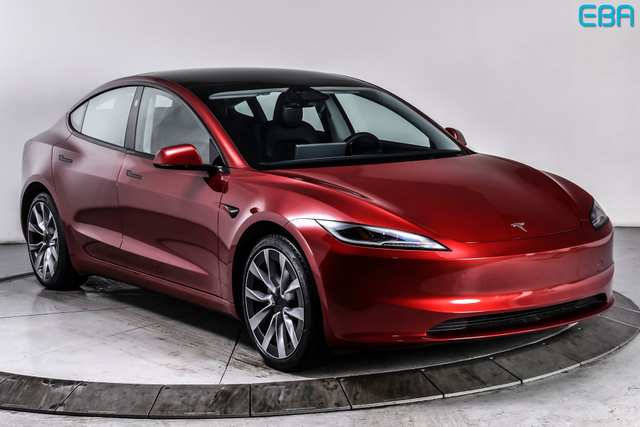 2025 Tesla Model 3 Long Range