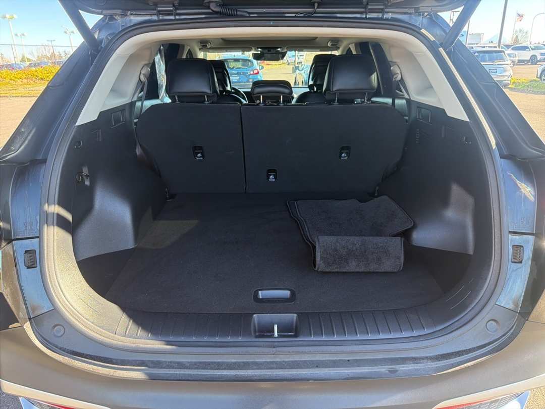 2024 Kia Sportage EX - Image 19