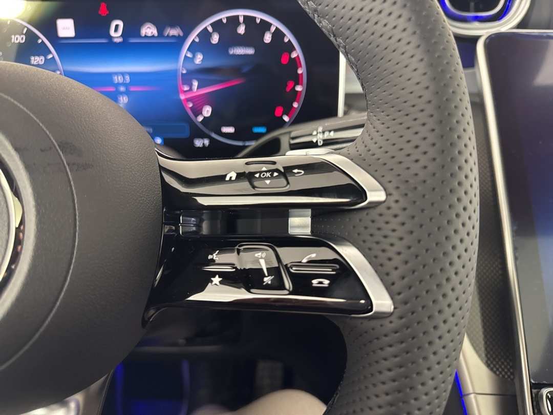 2026 Mercedes-Benz GLC GLC 300 - Image 34