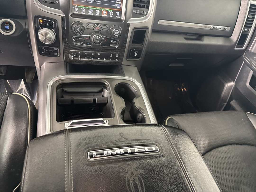 2017 Ram 1500 Limited - Image 31