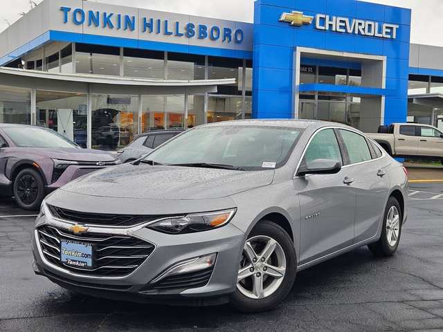 2025 Chevrolet Malibu LS