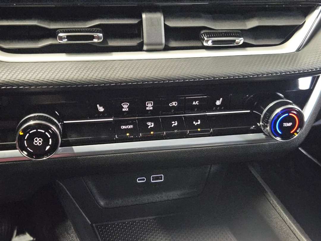 2026 Chevrolet Equinox LT - Image 20