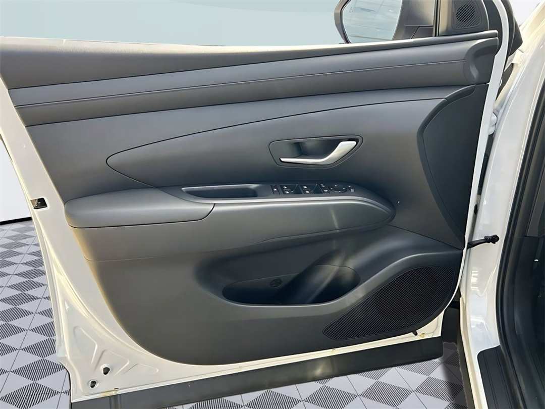 2025 Hyundai Tucson XRT - Image 10