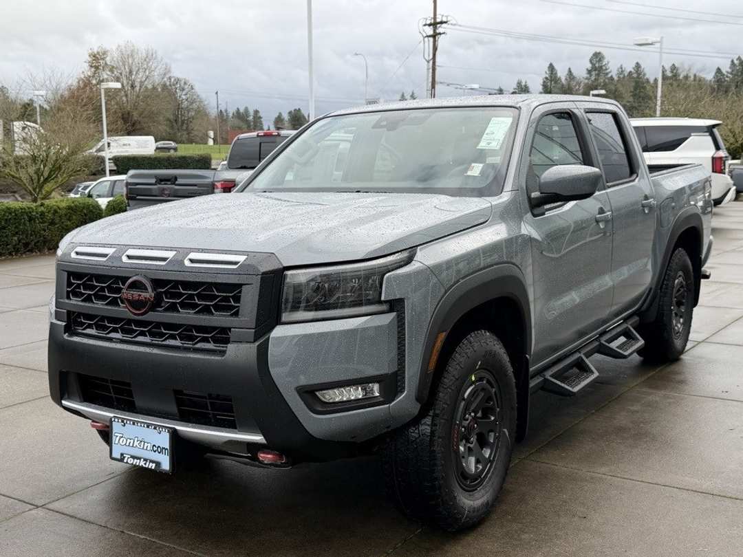 2026 Nissan Frontier PRO4X - Image 4