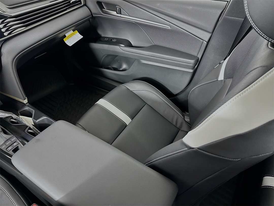 2026 Toyota Camry SE Nightshade - Image 24