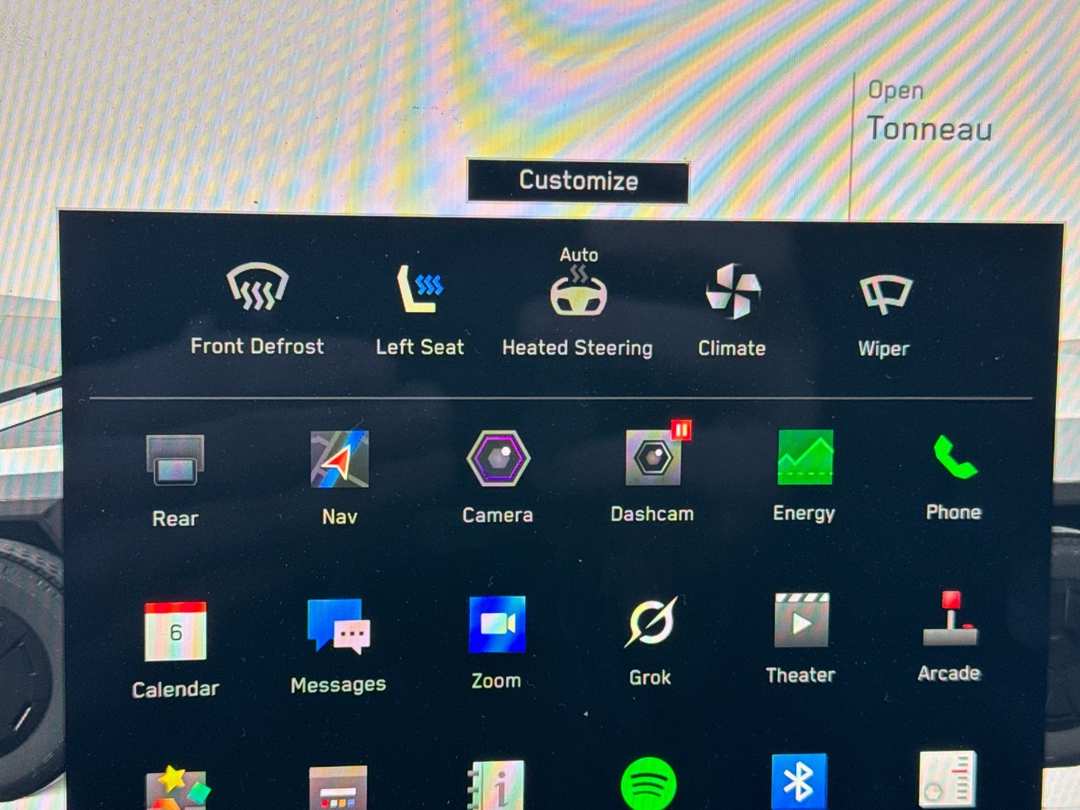 2024 Tesla Cybertruck Base - Image 17