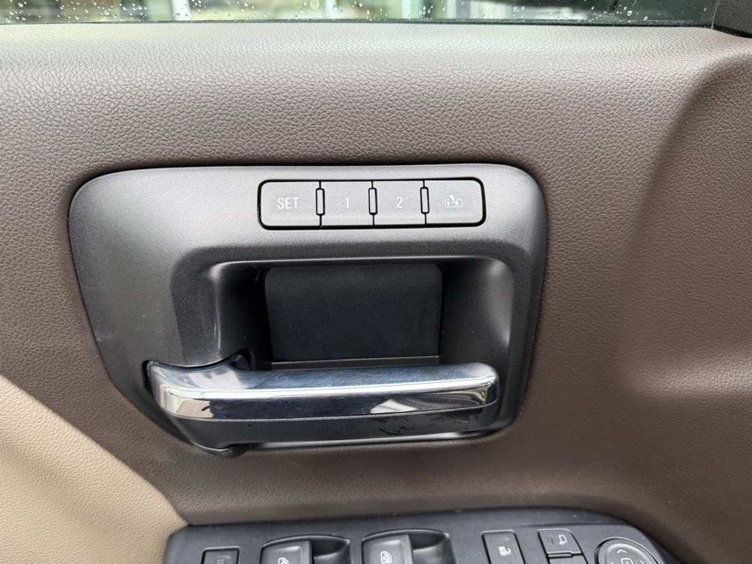 2018 GMC Sierra 2500Hd SLT - Image 11