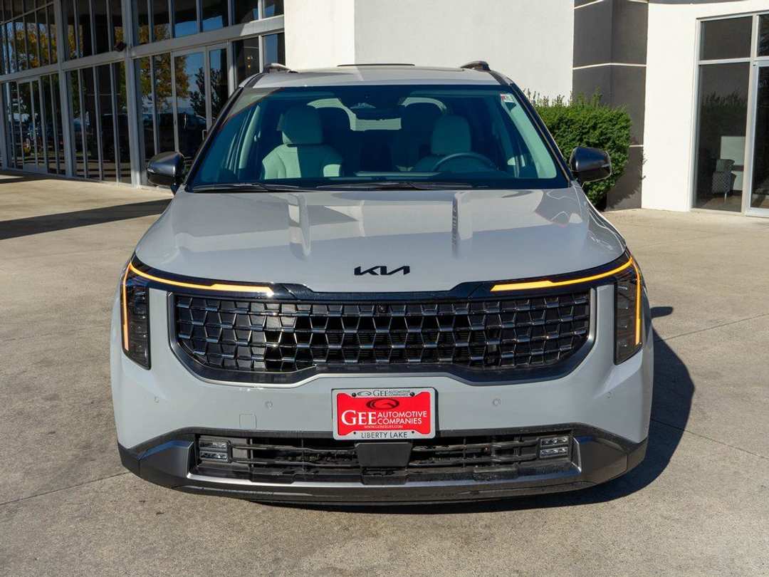 2026 Kia Carnival SX Prestige - Image 2