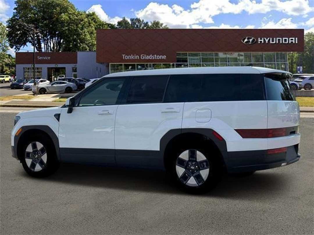 2026 Hyundai Santa Fe SE - Image 4