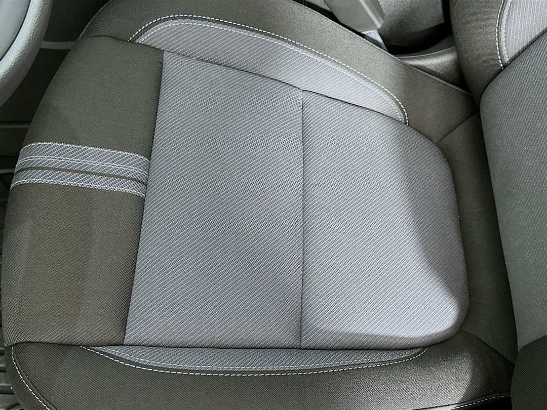 2025 Chevrolet Blazer LT - Image 20