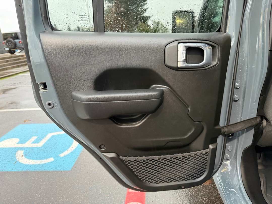 2026 Jeep Wrangler Sport - Image 29