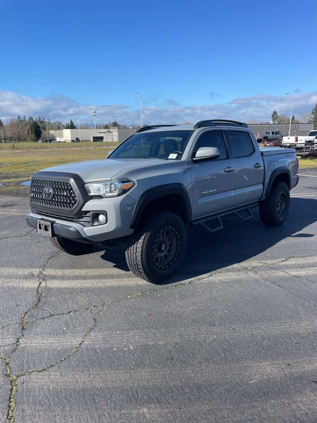 2018 Toyota Tacoma TRD OffRoad - Image 4