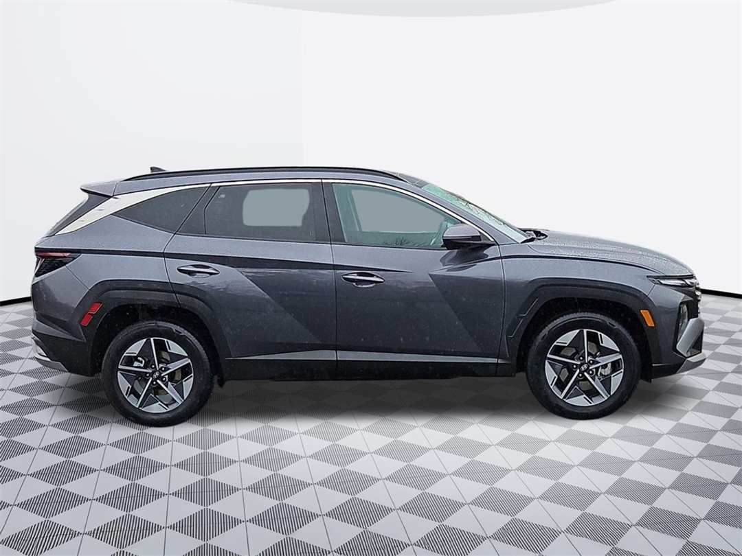 2025 Hyundai Tucson SEL Convenience - Image 7