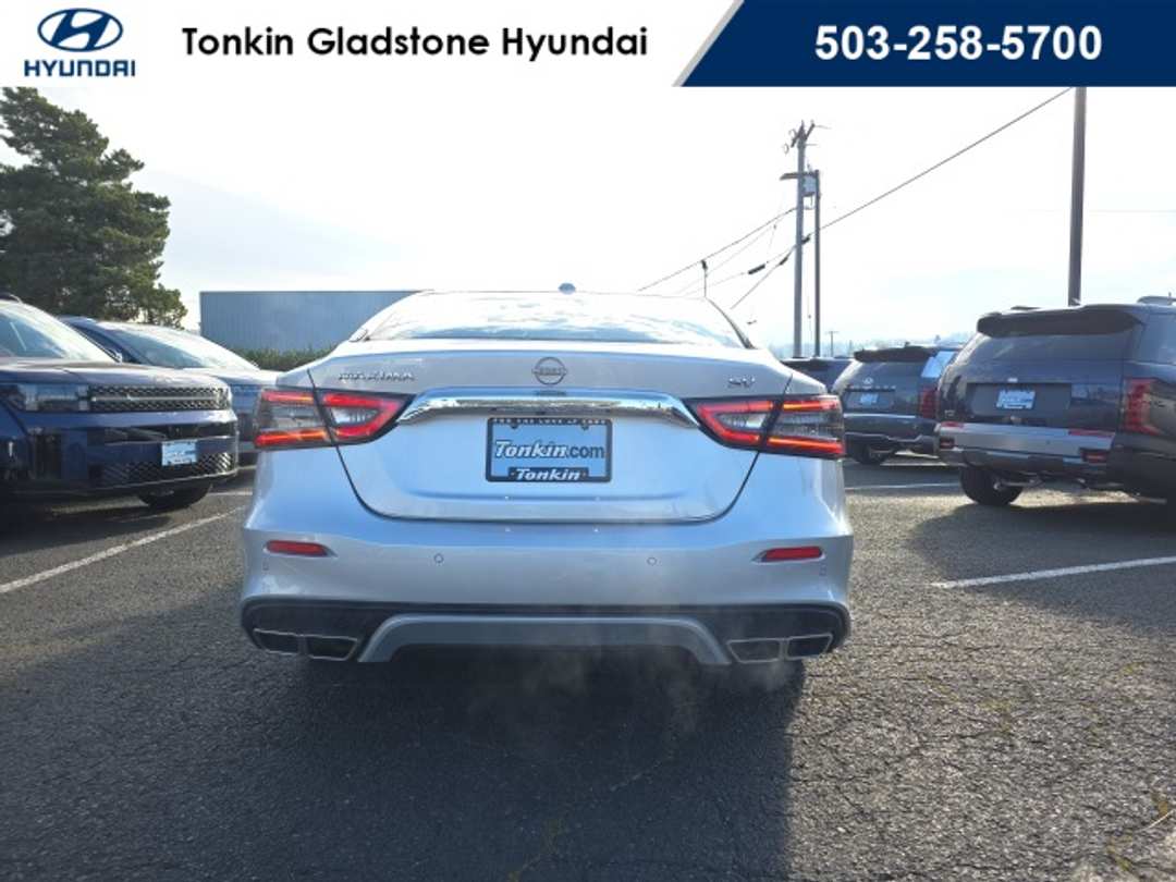 2023 Nissan Maxima SV - Image 6