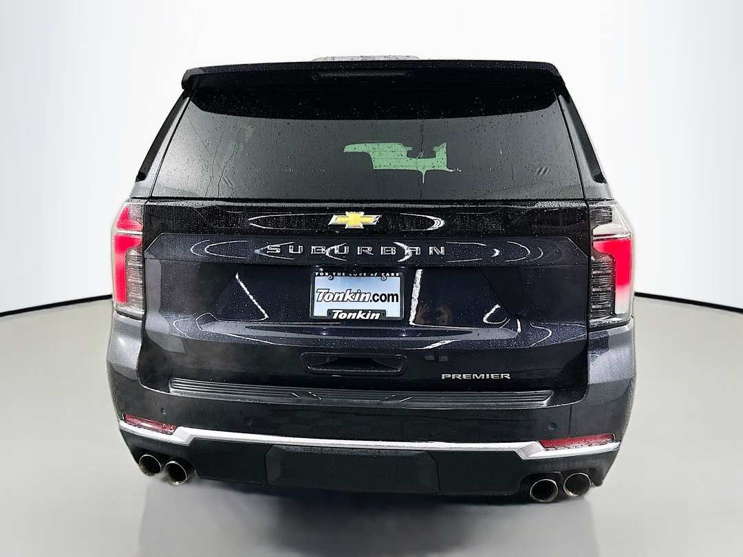 2025 Chevrolet Suburban Premier - Image 6