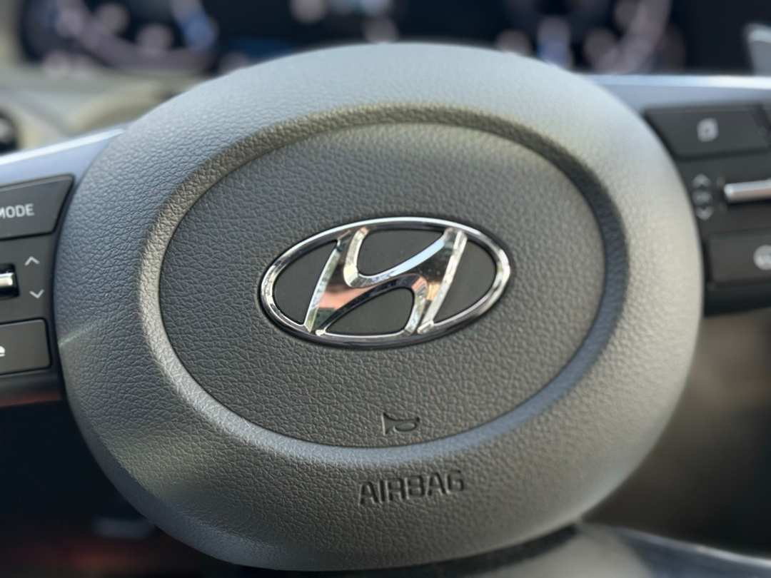 2021 Hyundai Sonata Limited - Image 31